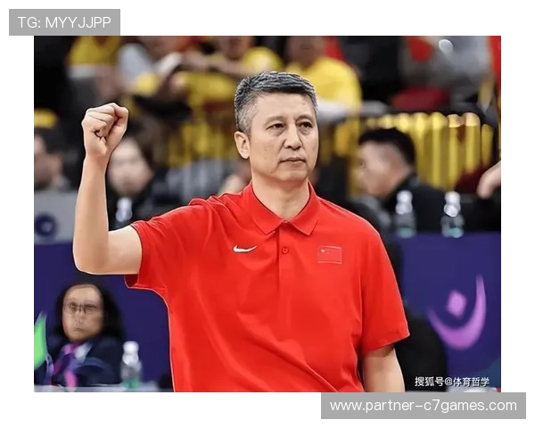 中国男篮新赛季热身赛连胜引关注 球员状态与战术调整成焦点